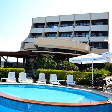Akropoli Hotel Kryemëdhej Exteriér fotografie