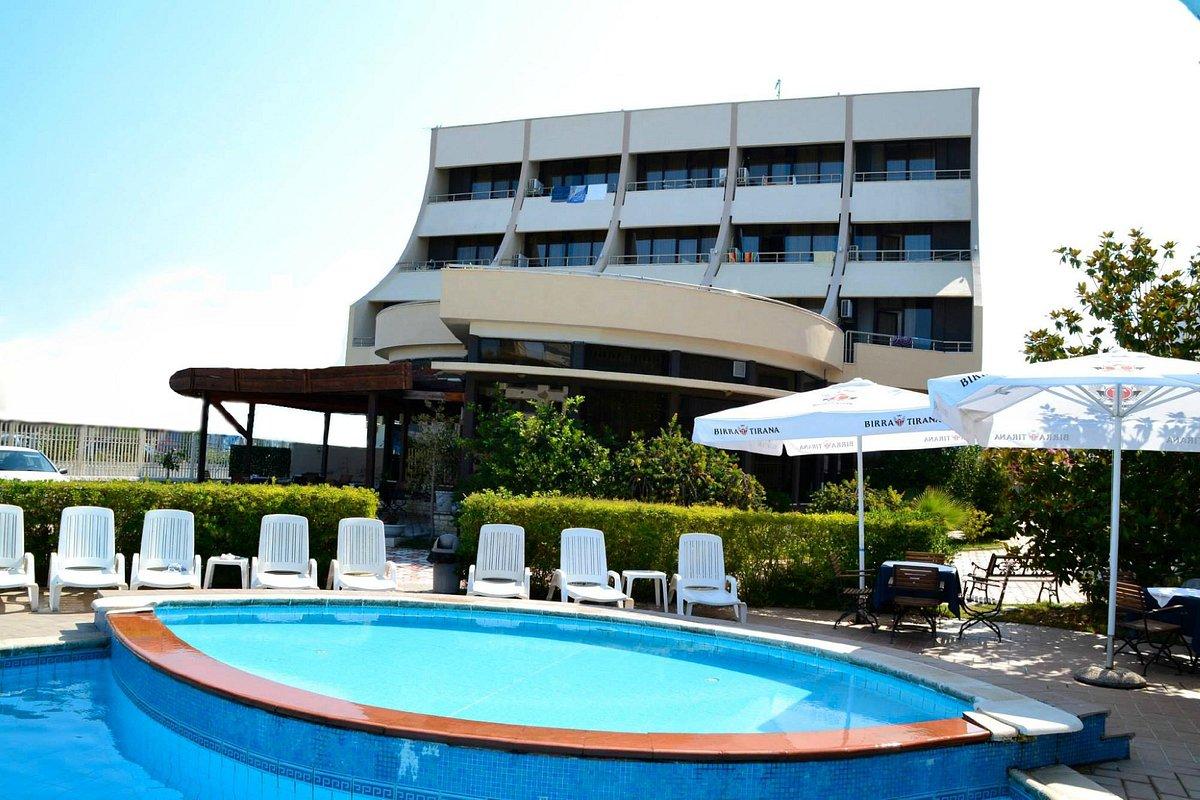Akropoli Hotel Kryemëdhej Exteriér fotografie