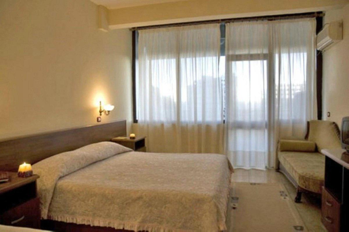 Akropoli Hotel Kryemëdhej Exteriér fotografie