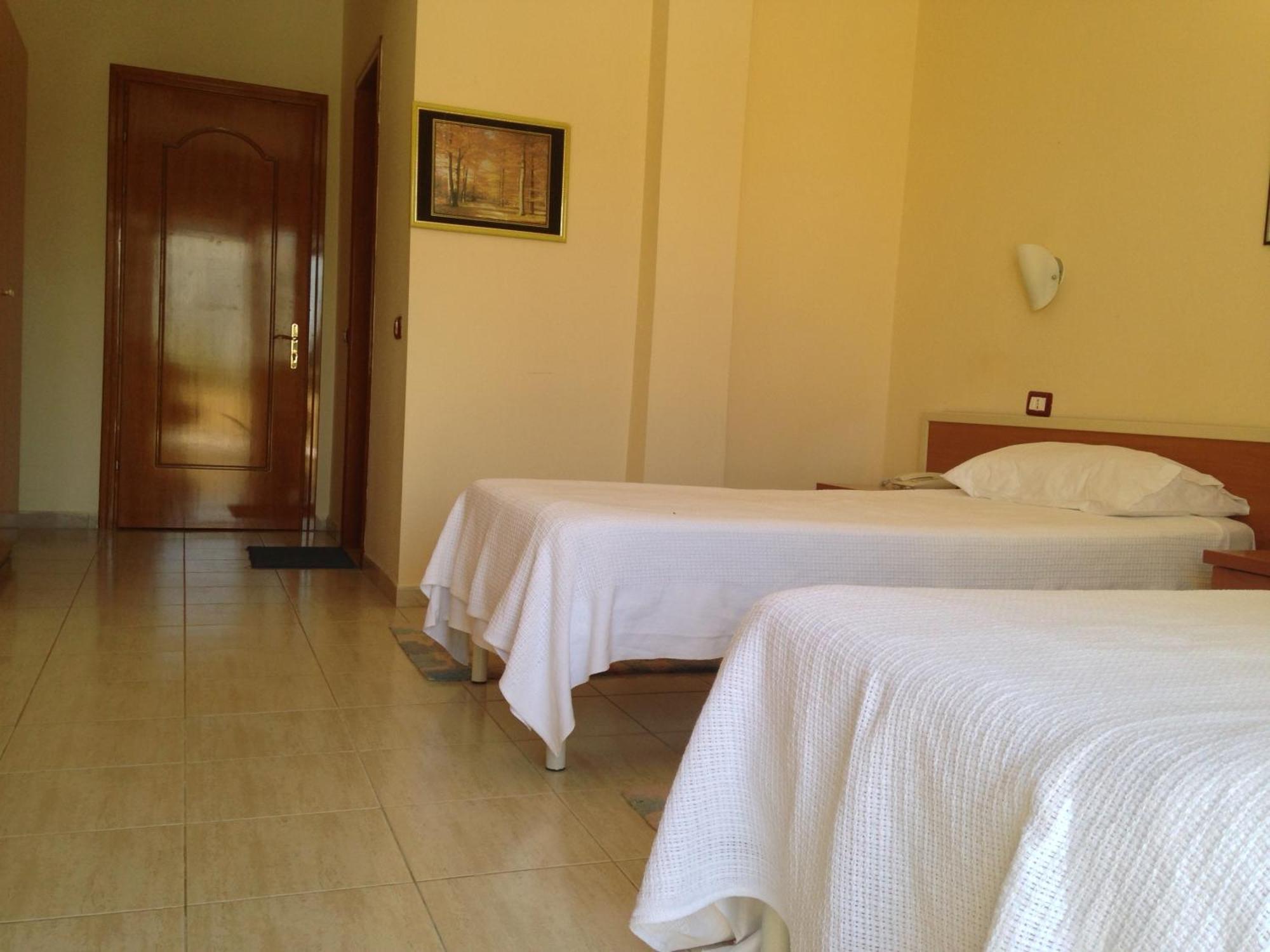 Akropoli Hotel Kryemëdhej Pokoj fotografie